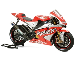 Picture of Tamiya 1/12 Yamaha Yzr-M1'04 #7 & #13 Motorcycle Model Kit